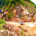 300t/h চুনাপাথর হাতুড়ি পেষণকারী মাল্টি স্ক্রীন প্ল্যান্ট